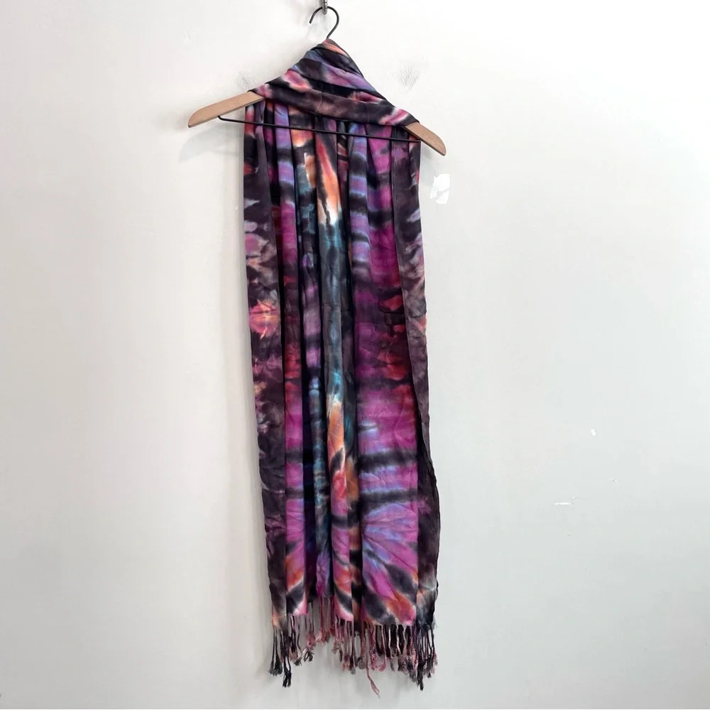 Brightly Twisted Tie Dye Twist Fringe Hem Scarf
